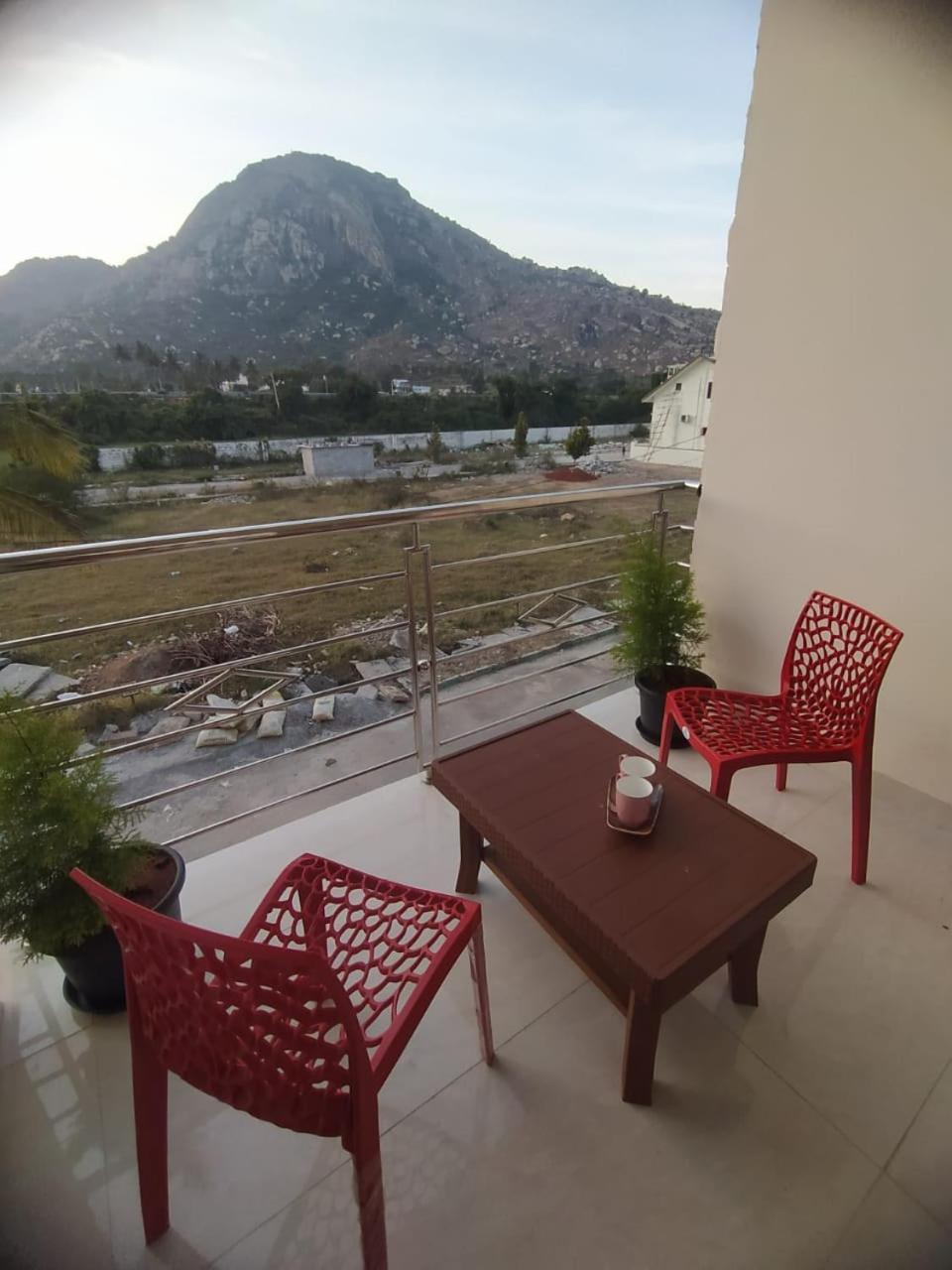 Nandi Skandagiri Guest House Экстерьер фото